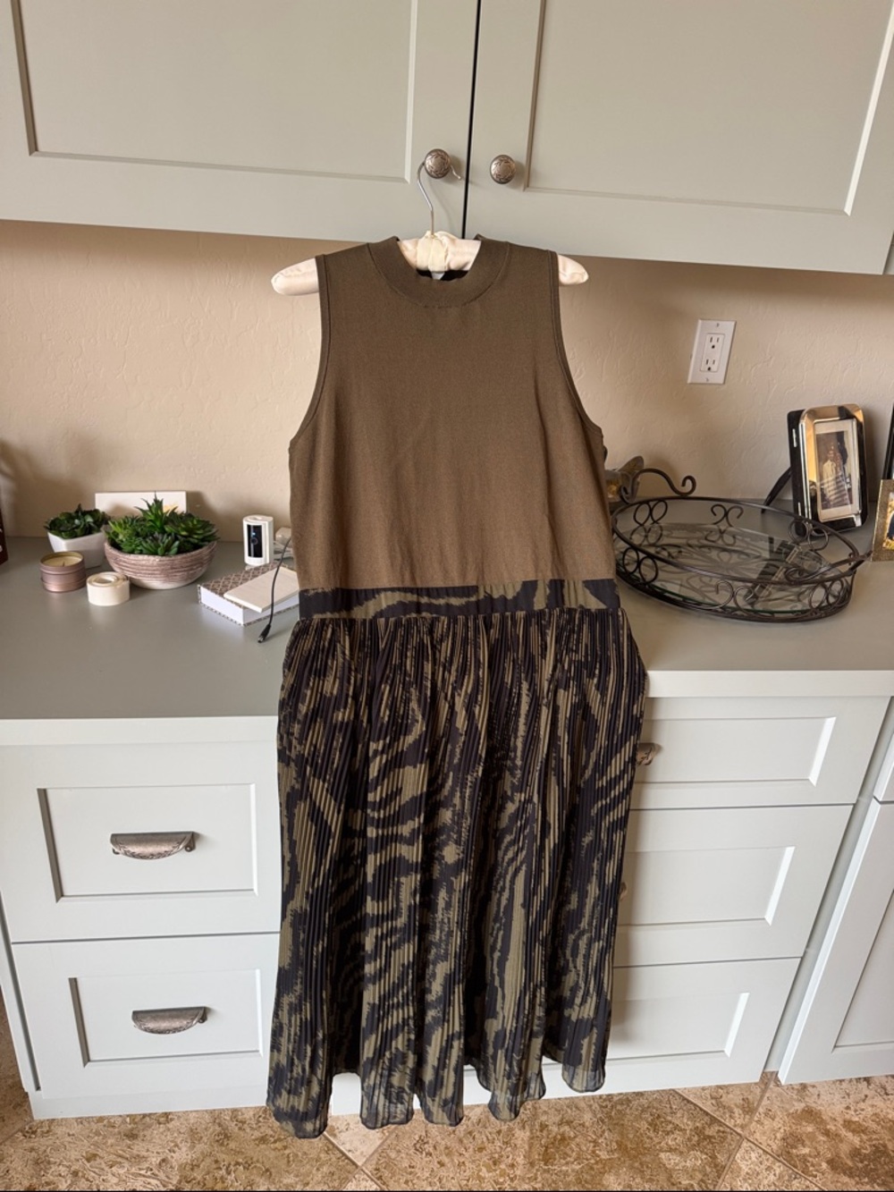 Ted Baker Olive Green Sleeveless Maxi Dress with Printed Pleated Skirt